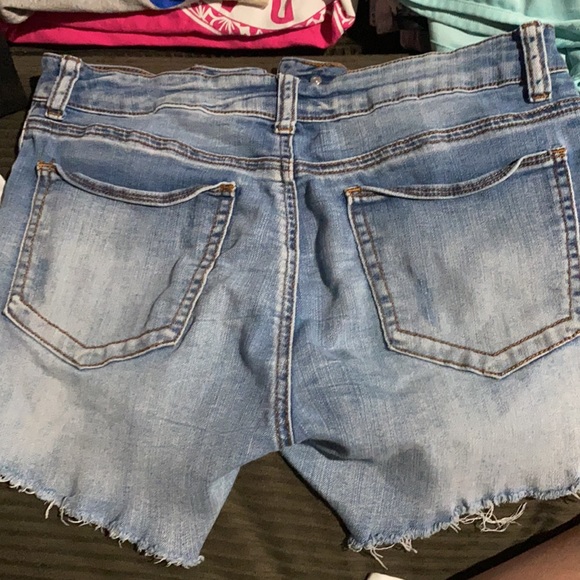 jean shorts - Picture 2 of 2
